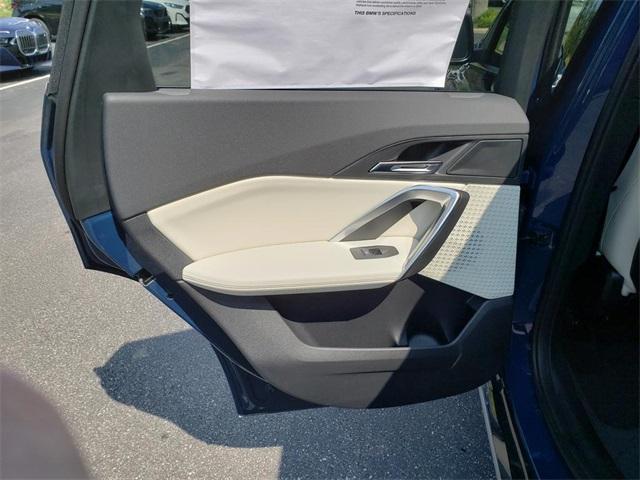 Photo of 2026 C7R BMW X1