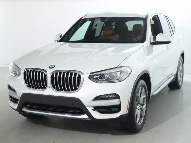 Photo of 2021 Mineral White Metallic BMW X3