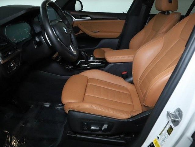 Photo of 2021 Mineral White Metallic BMW X3
