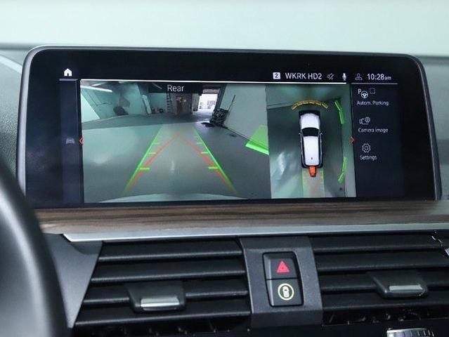 Photo of 2021 Mineral White Metallic BMW X3