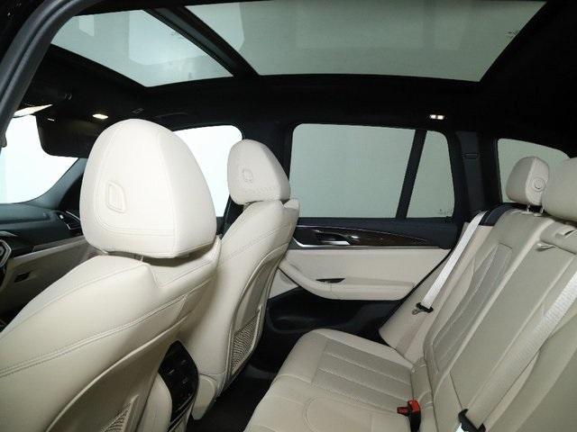 Photo of 2022 Black Sapphire Metallic BMW X3