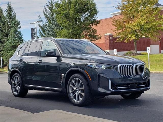 Photo of 2026 Dravit Gray Metallic BMW X5