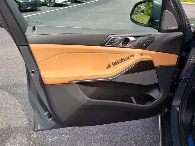 Photo of 2026 Dravit Gray Metallic BMW X5