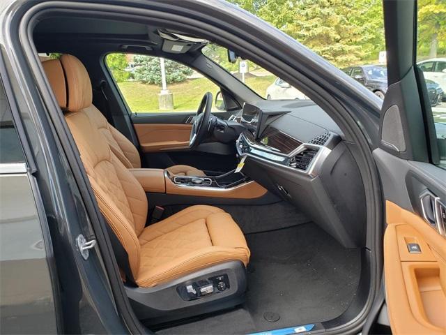 Photo of 2026 Dravit Gray Metallic BMW X5