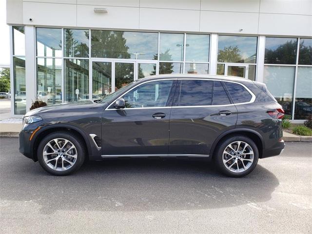 Photo of 2026 Dravit Gray Metallic BMW X5