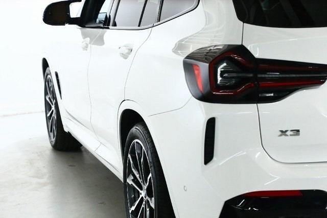 Photo of 2024 Alpine White BMW X3
