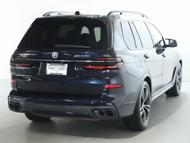 Photo of 2023 Carbon Black Metallic BMW X7