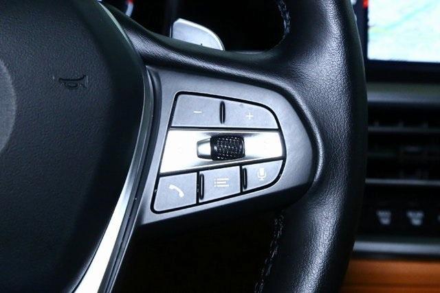 Photo of 2022 Jet Black BMW 330