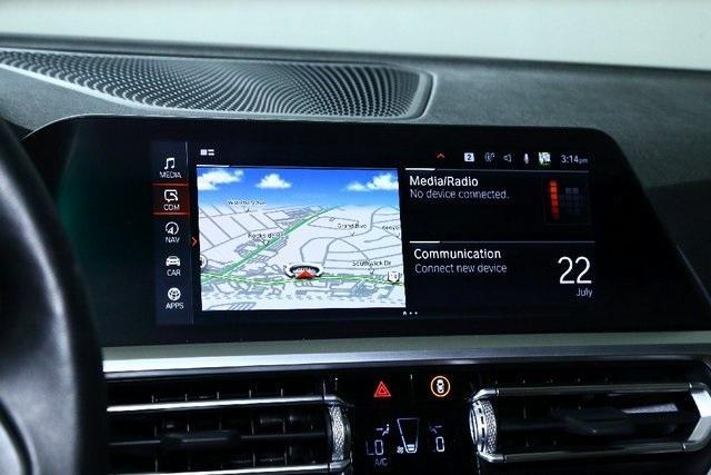 Photo of 2022 Jet Black BMW 330