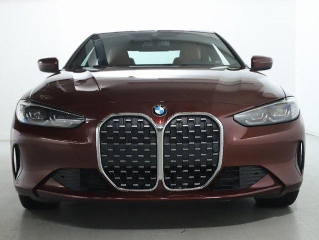 Photo of 2022 Aventurin Red Metallic BMW 430