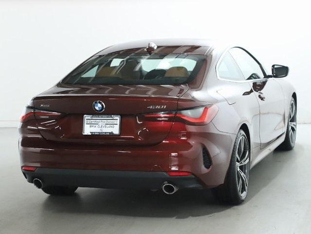 Photo of 2022 Aventurin Red Metallic BMW 430