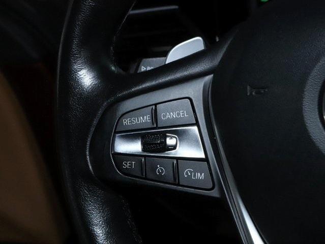 Photo of 2022 Aventurin Red Metallic BMW 430
