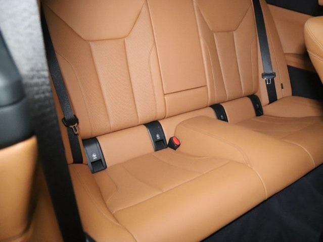 Photo of 2022 Aventurin Red Metallic BMW 430
