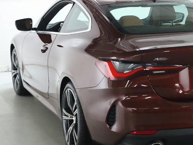Photo of 2022 Aventurin Red Metallic BMW 430