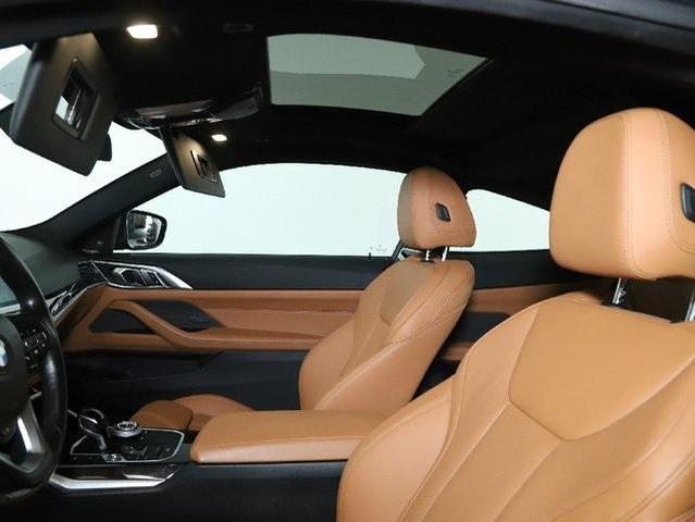 Photo of 2022 Aventurin Red Metallic BMW 430