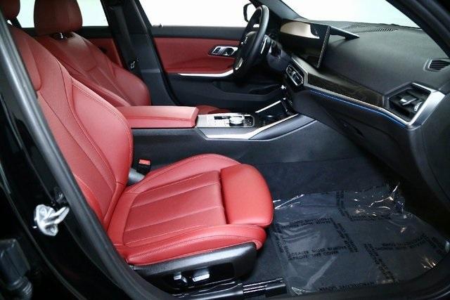 Photo of 2023 Jet Black BMW 330