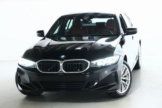 Photo of 2023 Jet Black BMW 330