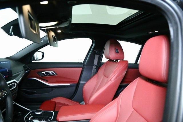 Photo of 2023 Jet Black BMW 330