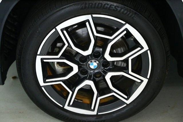 Photo of 2023 Alpine White BMW X1