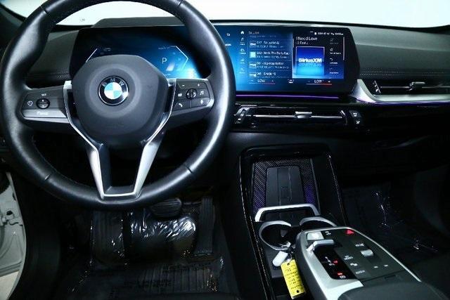 Photo of 2023 Alpine White BMW X1