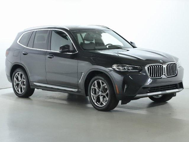 Photo of 2022 Dark Graphite Metallic BMW X3