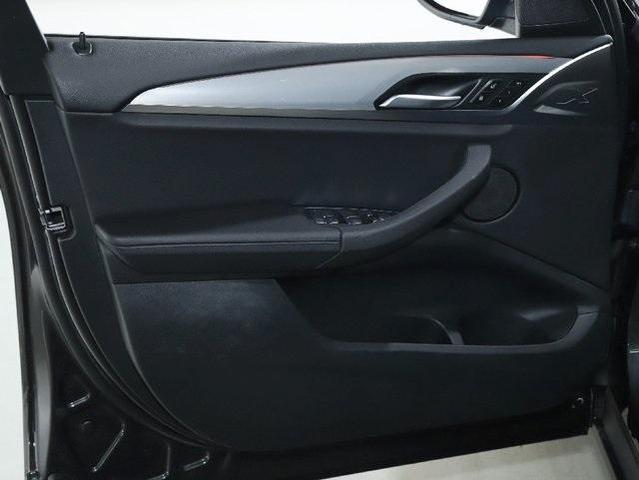 Photo of 2022 Dark Graphite Metallic BMW X3