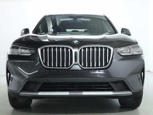 Photo of 2022 Dark Graphite Metallic BMW X3