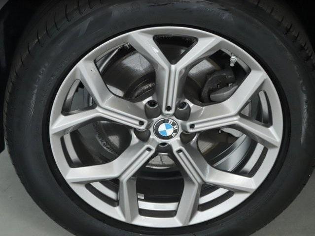 Photo of 2022 Dark Graphite Metallic BMW X3