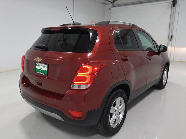 Photo of 2021 Crimson Metallic Chevrolet Trax