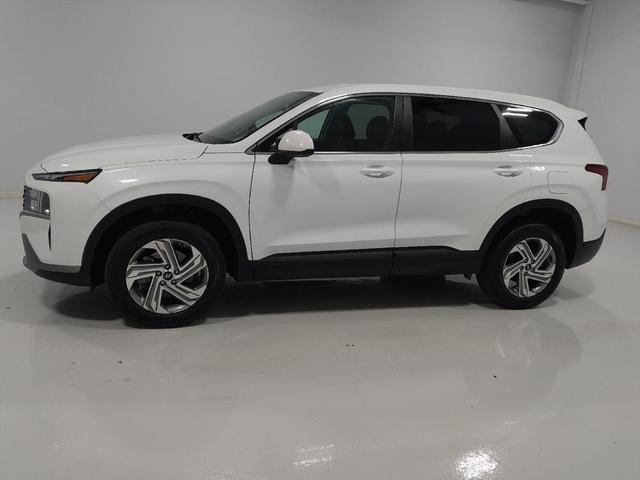 Photo of 2023 White Hyundai SANTA FE