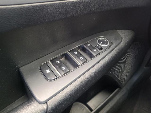 Photo of 2020 Clear White Kia Forte