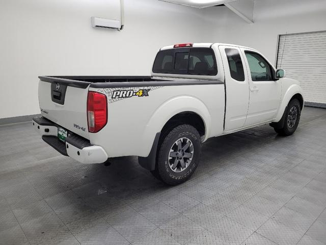 Photo of 2014 Glacier White Nissan Frontier