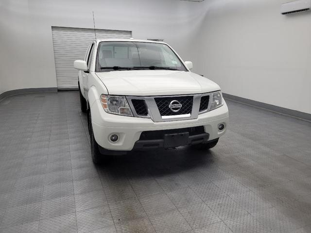 Photo of 2014 Glacier White Nissan Frontier