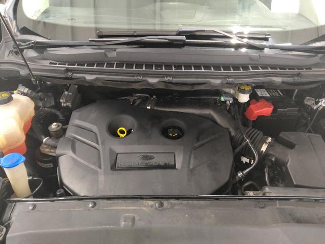 Photo of 2016 Magnetic Metallic Ford Edge