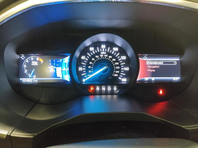Photo of 2016 Magnetic Metallic Ford Edge