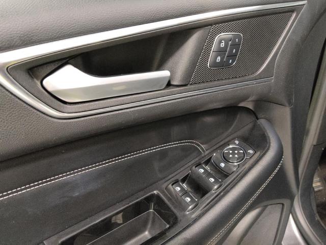 Photo of 2016 Magnetic Metallic Ford Edge