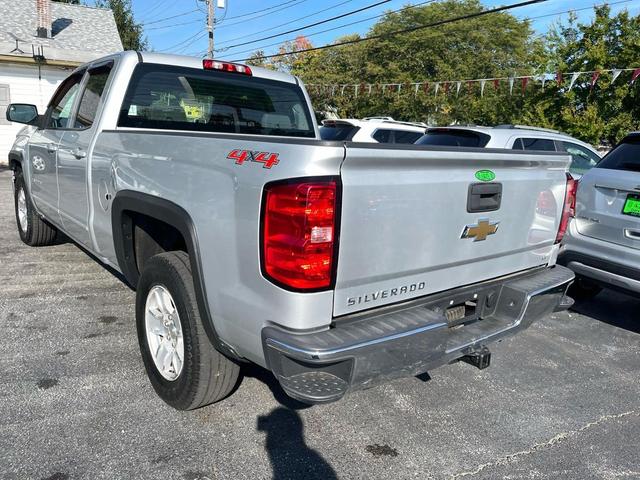 Photo of 2015 Silver Ice Metallic Chevrolet Silverado 1500