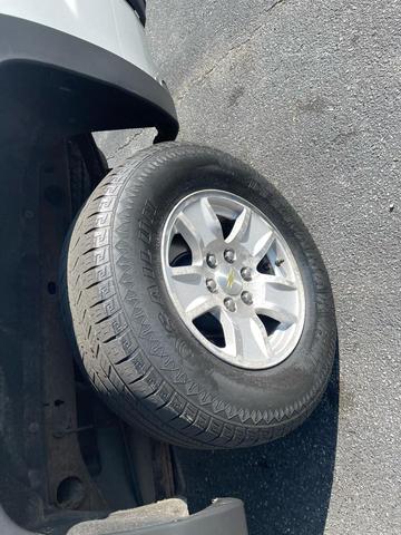 Photo of 2015 Silver Ice Metallic Chevrolet Silverado 1500