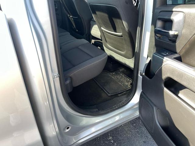 Photo of 2015 Silver Ice Metallic Chevrolet Silverado 1500