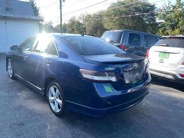 Photo of 2011 Blue Ribbon Metallic Toyota Camry