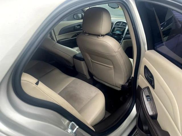 Photo of 2016 Tan Chevrolet Malibu Limited