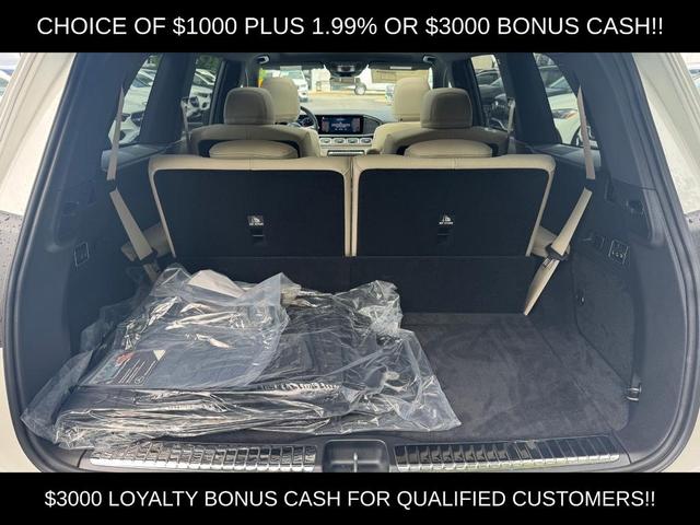 Photo of 2025 Polar White Mercedes-Benz GLS 450