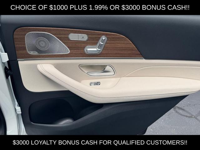 Photo of 2025 Polar White Mercedes-Benz GLS 450