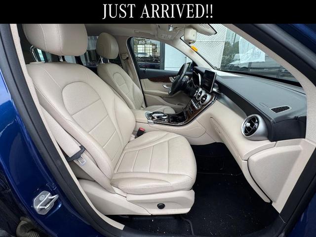 Photo of 2017 Brilliant Blue Metallic Mercedes-Benz GLC 300