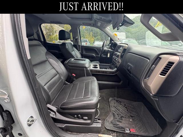 Photo of 2016 White Frost Tri-Coat GMC Sierra 1500