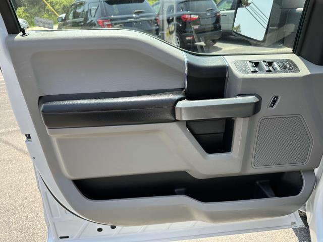 Photo of 2018 White Ford F-150