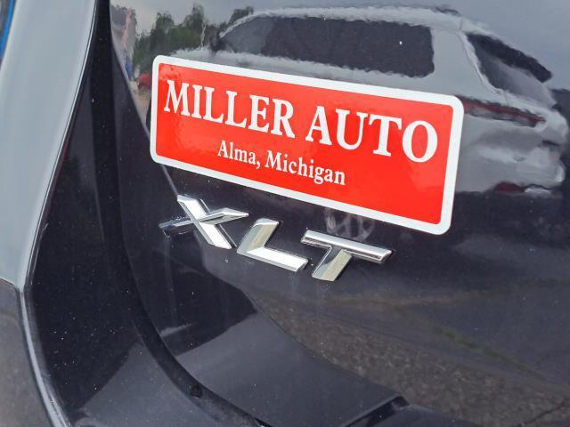 Photo of 2021 Black Ford Explorer