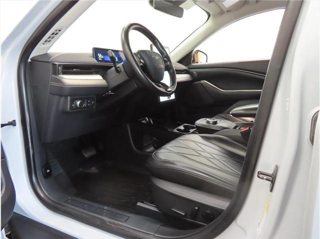 Photo of 2022 White Ford Mustang Mach-E