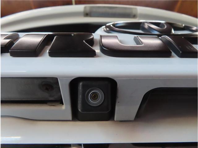 Photo of 2016 Super White Toyota 4Runner