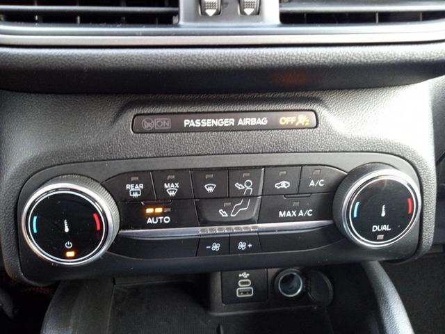 Photo of 2024 Agate Black Metallic Ford Escape